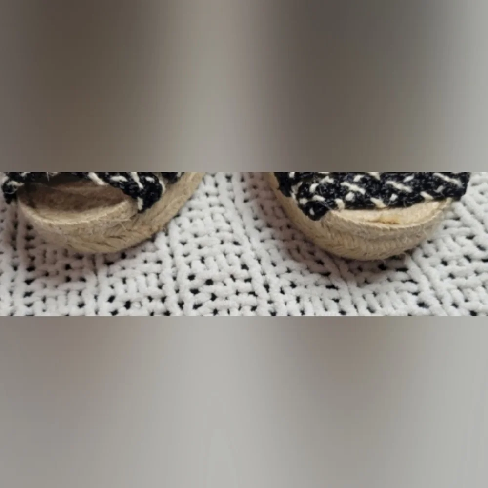 Free People Wedge Sandals Size 38